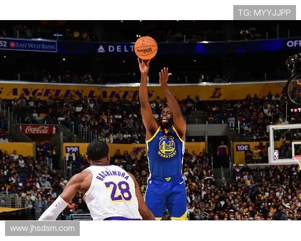 湖人 126-116 擒勇士:里弗斯掌舵,双塔暴走,拉拉维亚哑火 湖人 126-116 擒勇士:里弗斯掌舵,双塔暴走,拉拉维亚哑火